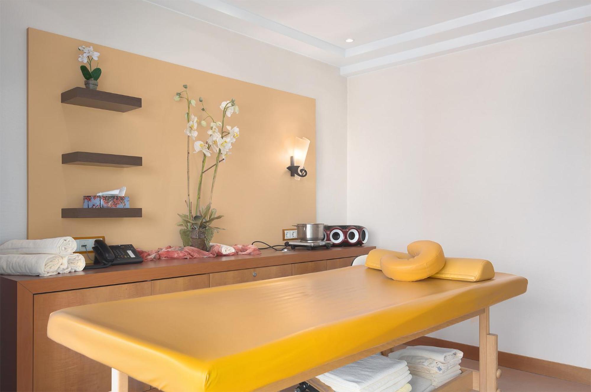 Trip Inn Landhotel Badsoden-Salmuenster Bad Soden-Salmunster Bagian luar foto